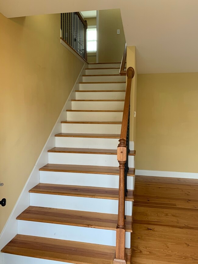 Photo - 6406 Airtree Ln