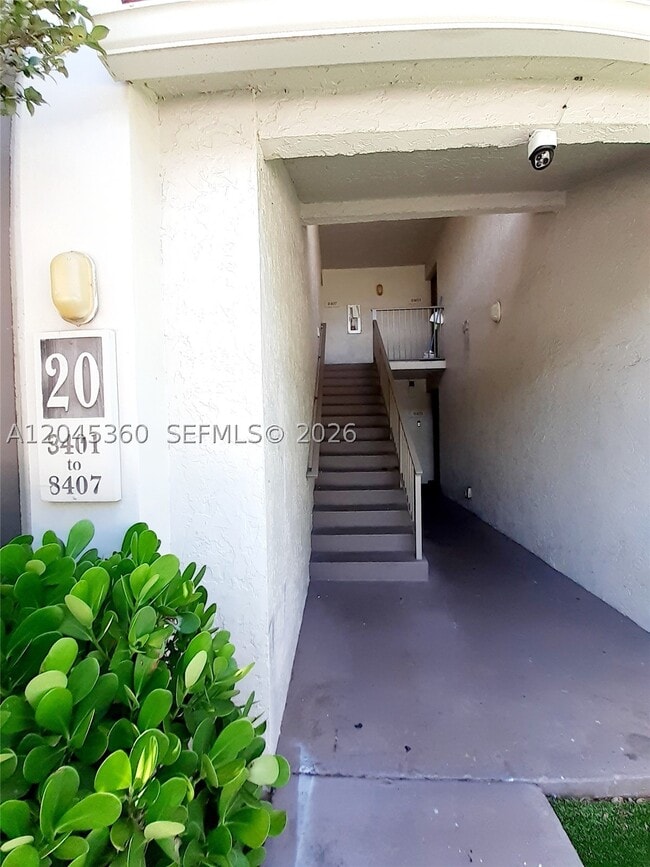 Building Photo - 8407 Coral Lake Way Unit 8407
