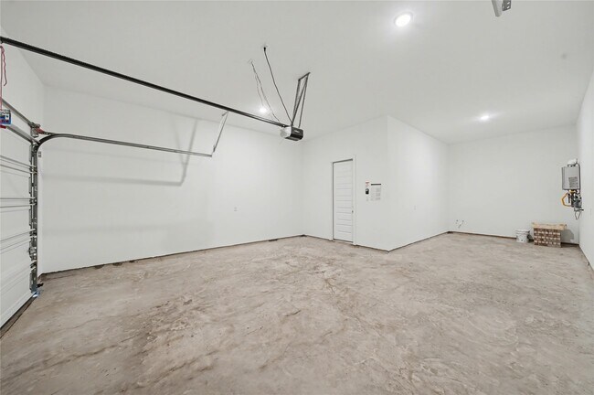 Photo - 5623 Logan Ridge Ln