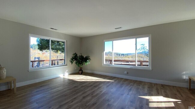 Building Photo - 3005 Blucher Valley Rd