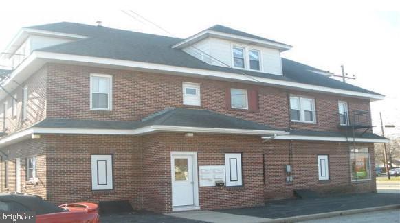 Photo - 130 N Broadway Apartment Unit 2