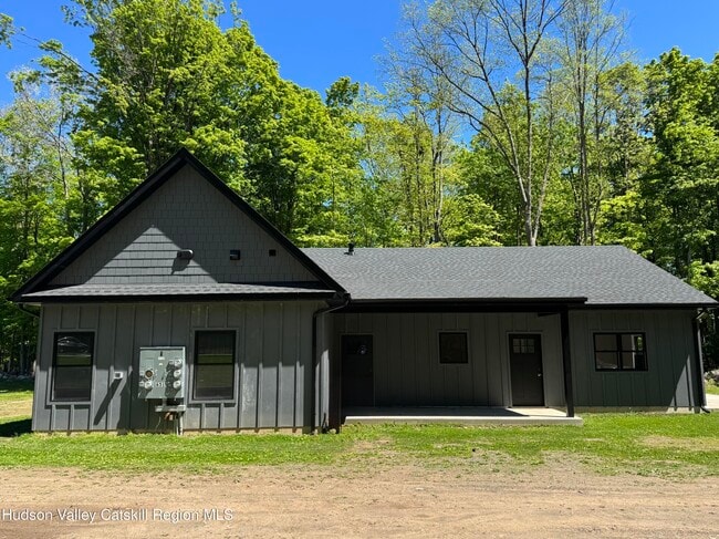 Photo - 651 Granite Rd