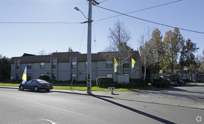 Building Photo - McDouall Apartments