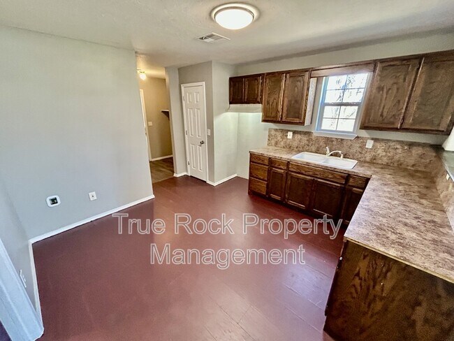 Photo - 1127 E Beverly St