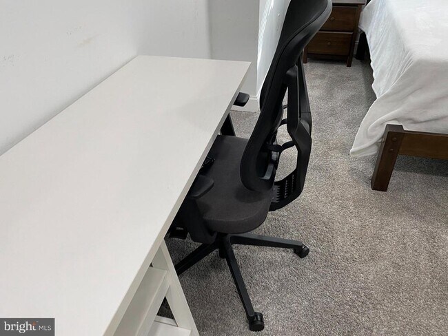 Photo - 7416 Rhondda Dr