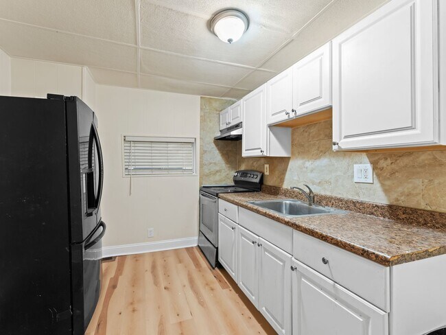 Photo - 4514 Old York Rd Unit #2