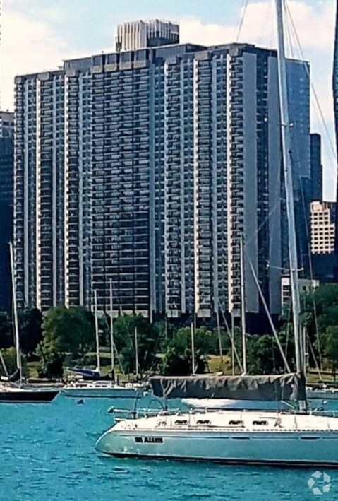 Building Photo - 400 E Randolph St Unit 2022 Rental
