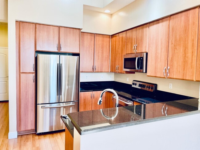 Photo - 801 S Olive Ave Unit 409