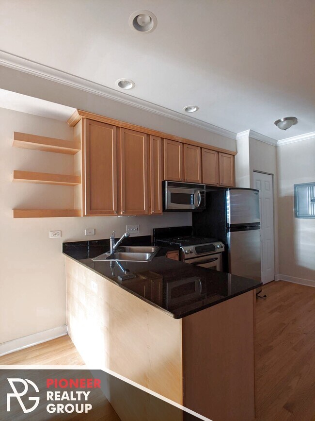 Photo - 3243 N Clifton Ave Unit 3252-W1