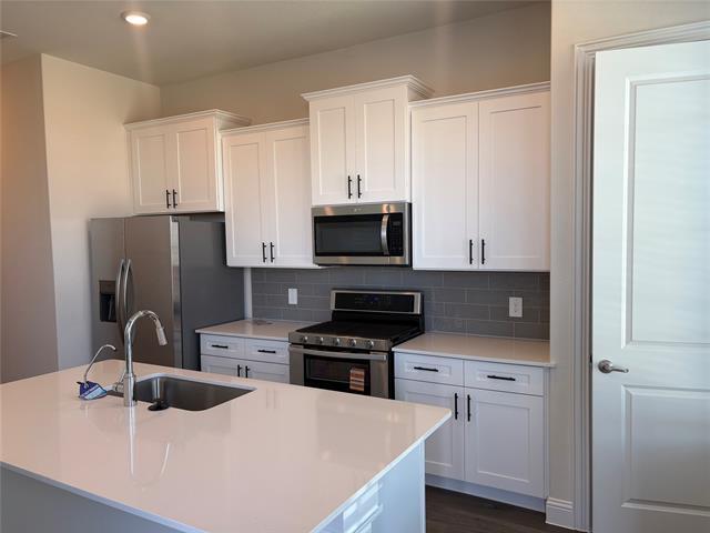 Photo - 4520 Community Ct