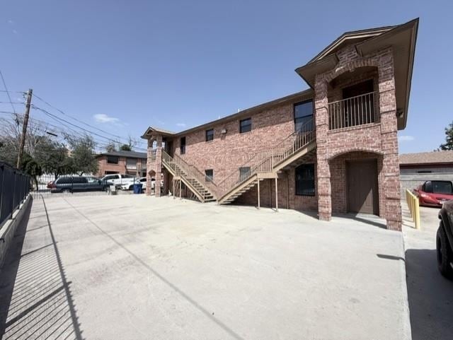 902 Laredo St Unit 4