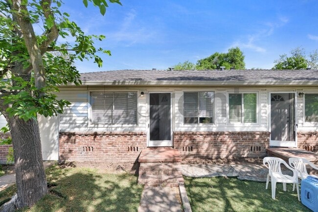 Photo - 2749 Fairfield St