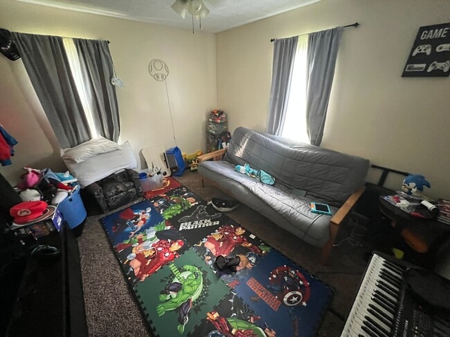 Photo - 4 Bedroom House in Westover