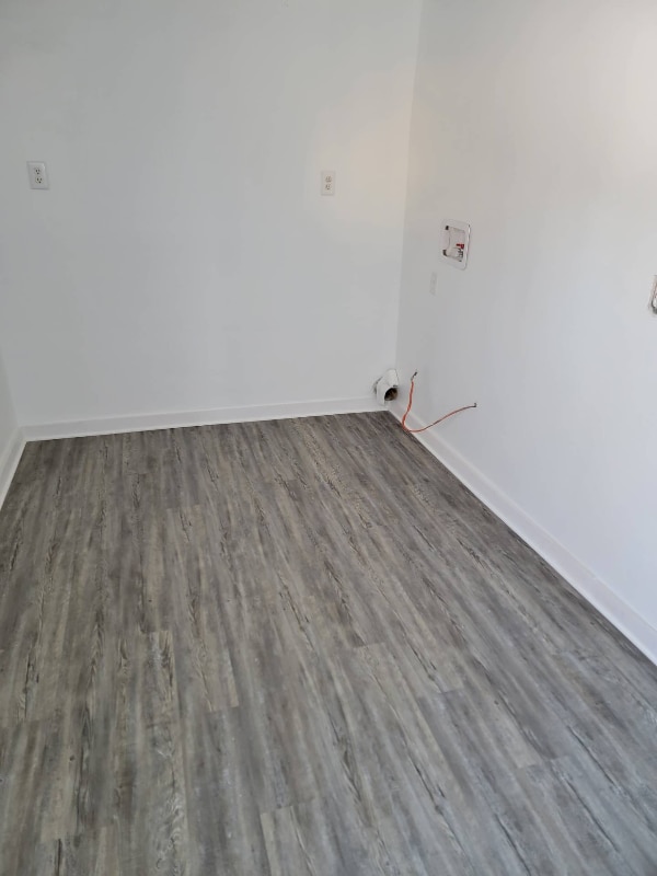 Photo - 913 E 28th St