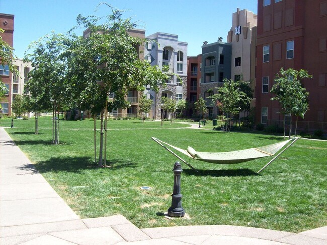 Photo - Upgraded 4th floor unit in upscale guard gated community just South of the Strip