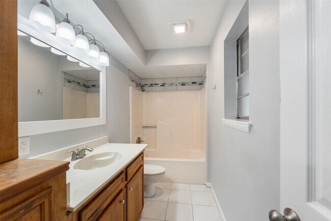 Photo - 11673 Robin Ln