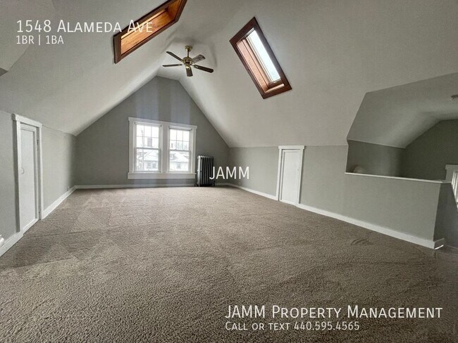 Photo - 1548 Alameda Ave