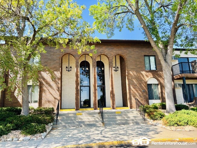 Building Photo - 7330 York Ave S Rental
