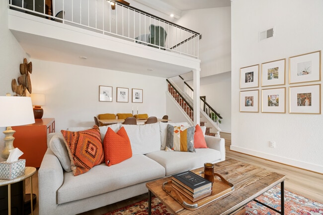 Photo - 5602 Greenhill Forest Dr