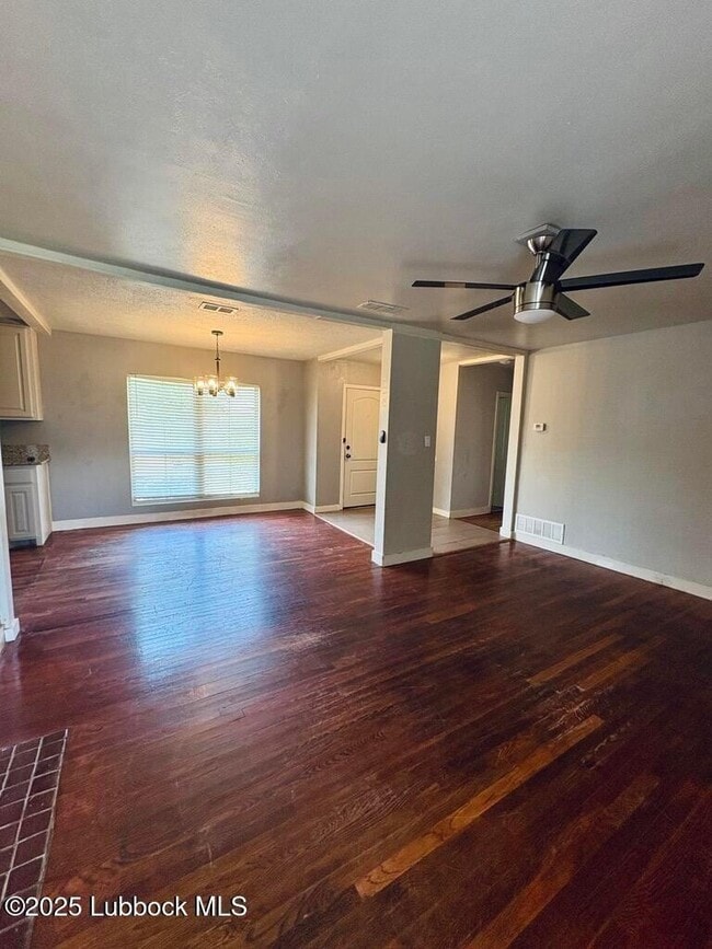 Photo - 2803 30th St