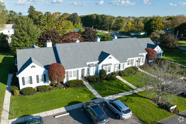 Photo - Founders Village