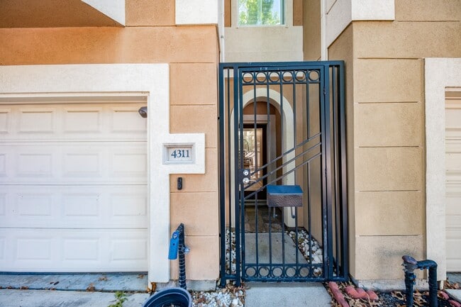 Photo - 4311 Childress St