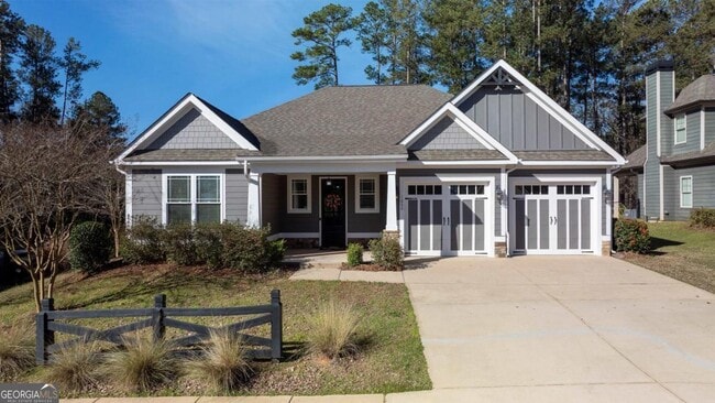 Photo - 1000 McInteer Cir House