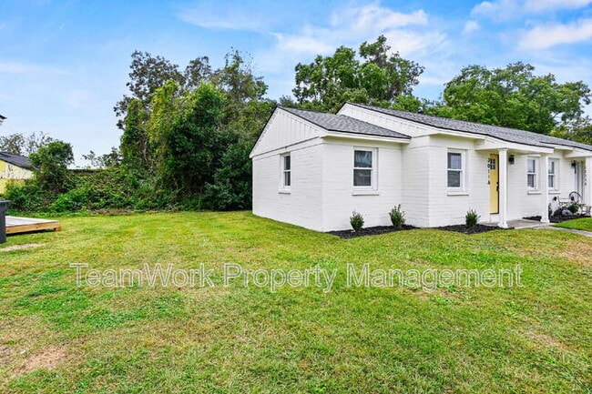 Photo - 3011 Terry Dr