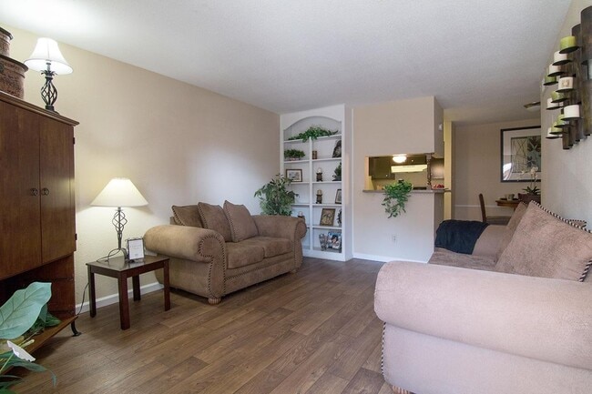 Photo - 4800 Lamonte Ln Unit #1616A
