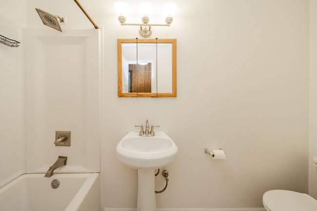 Photo - 3631 Decamp Dr