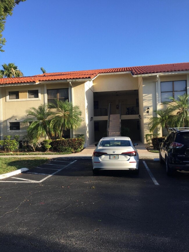 Photo - 1581 Windorah Way Unit A