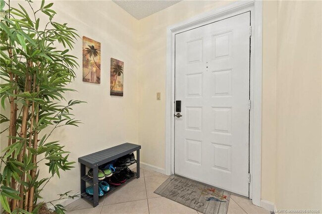 Photo - 3100 SE Pruitt Rd Unit A305