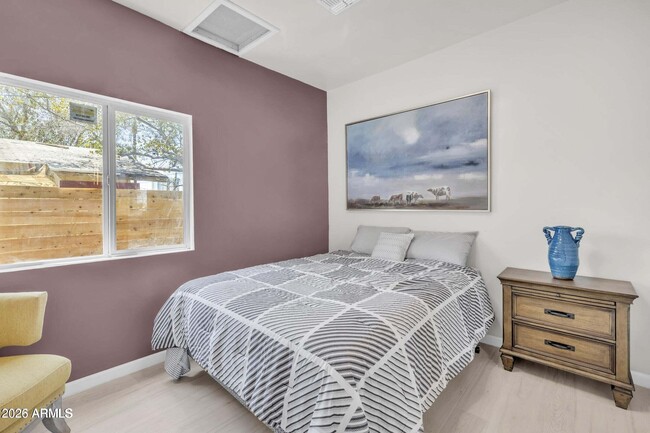 Photo - 510 N 10th St