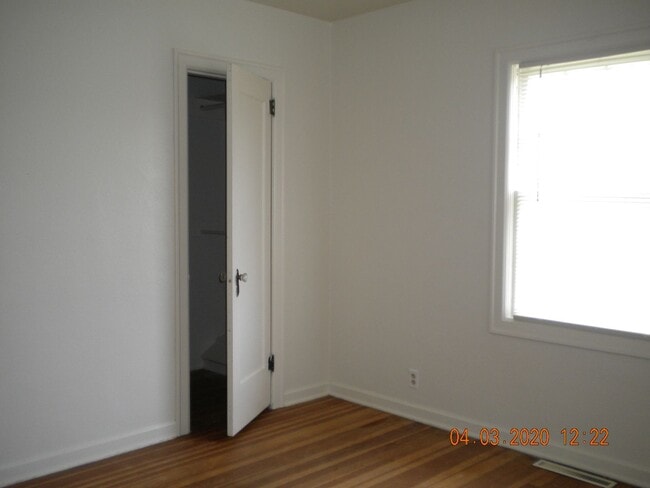 Photo - OWN831 Unit 165 W. ASH ST