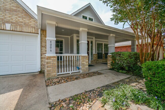 Photo - 4006 Dell Ln