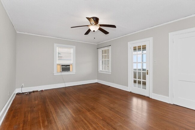 Photo - Adorable One Bedroom Apartment in Elizabeth!