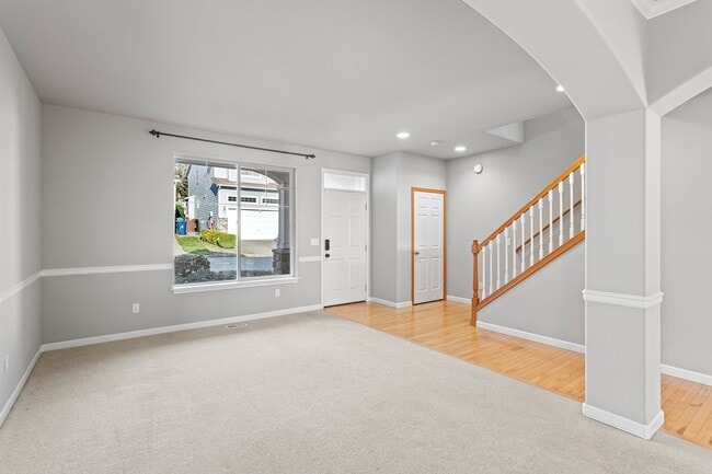Photo - Beautiful 4 Bedroom Home in Bothell