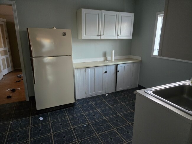 Photo - 150 Forest Ave Unit Upper