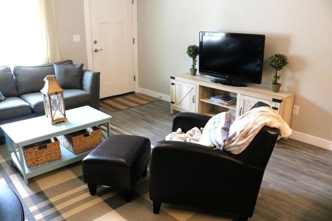 Photo - 9 Reserve Ct