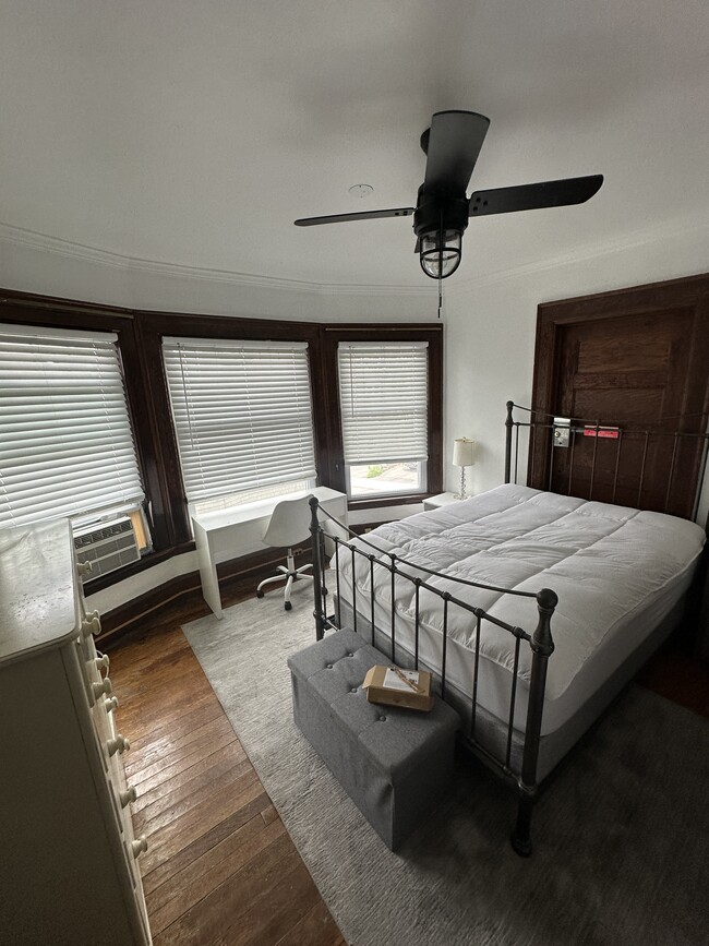All-Inclusive Living in Collegetown!