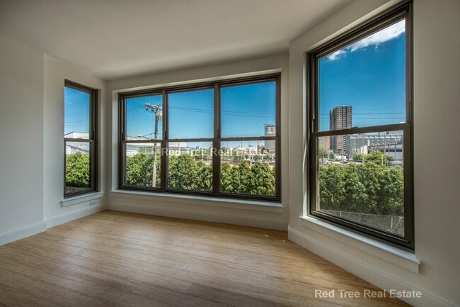 Photo - 74 Ashford St Unit 307