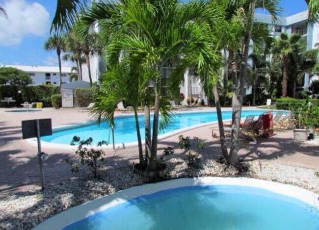 Photo - 5300 NE 24th Ter Unit 313