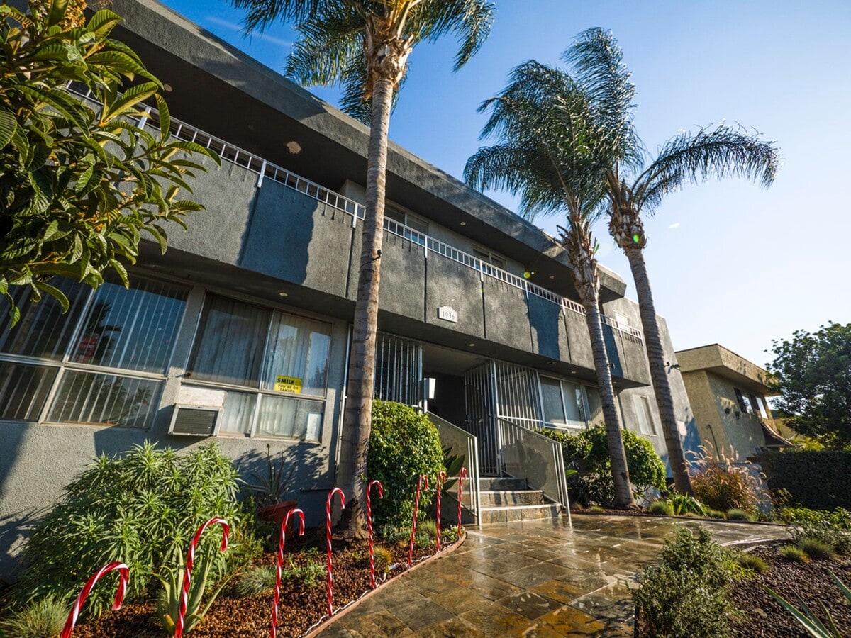 Photo - 1936 Corning St