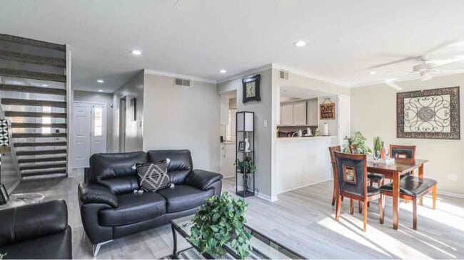 Photo - 6701 Dickens Ferry Rd Unit 71