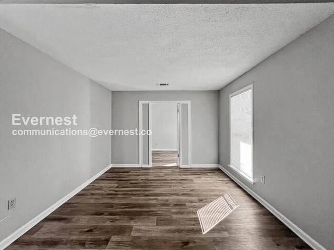 Photo - 4330 Almo Ave