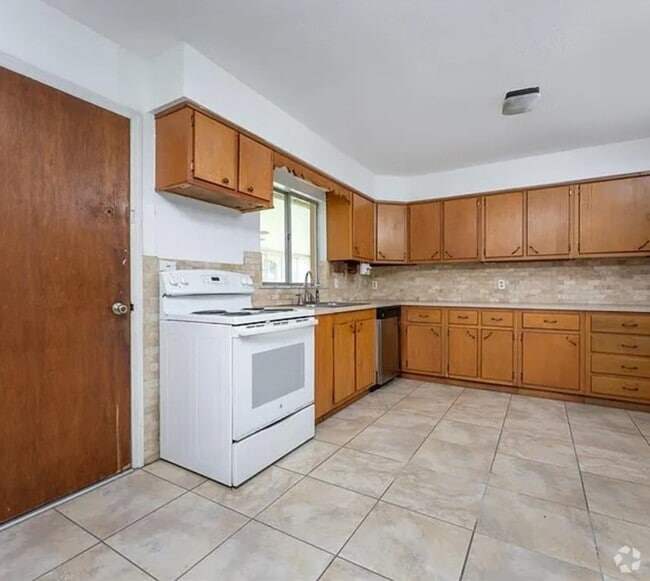 Building Photo - 29171 Orva Dr Rental
