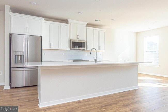 Photo - 13639 Dulles Technology Dr