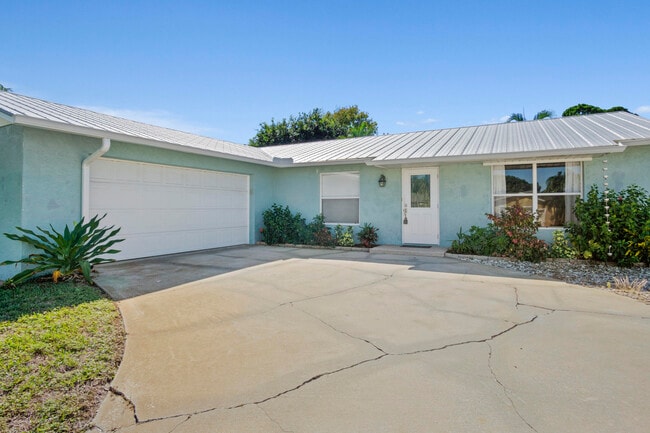 Photo - 9032 SE Sandridge Ave