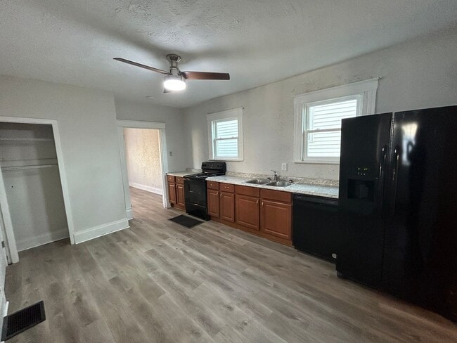 Photo - Newly Updated 3 bedroom 1.5 Bath in Cheviot