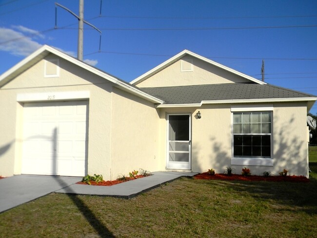 3 Bed / 2 Bath Refurbed Home For Rent Pine... - 3 Bed / 2 Bath Refurbed Home For Rent Pine...